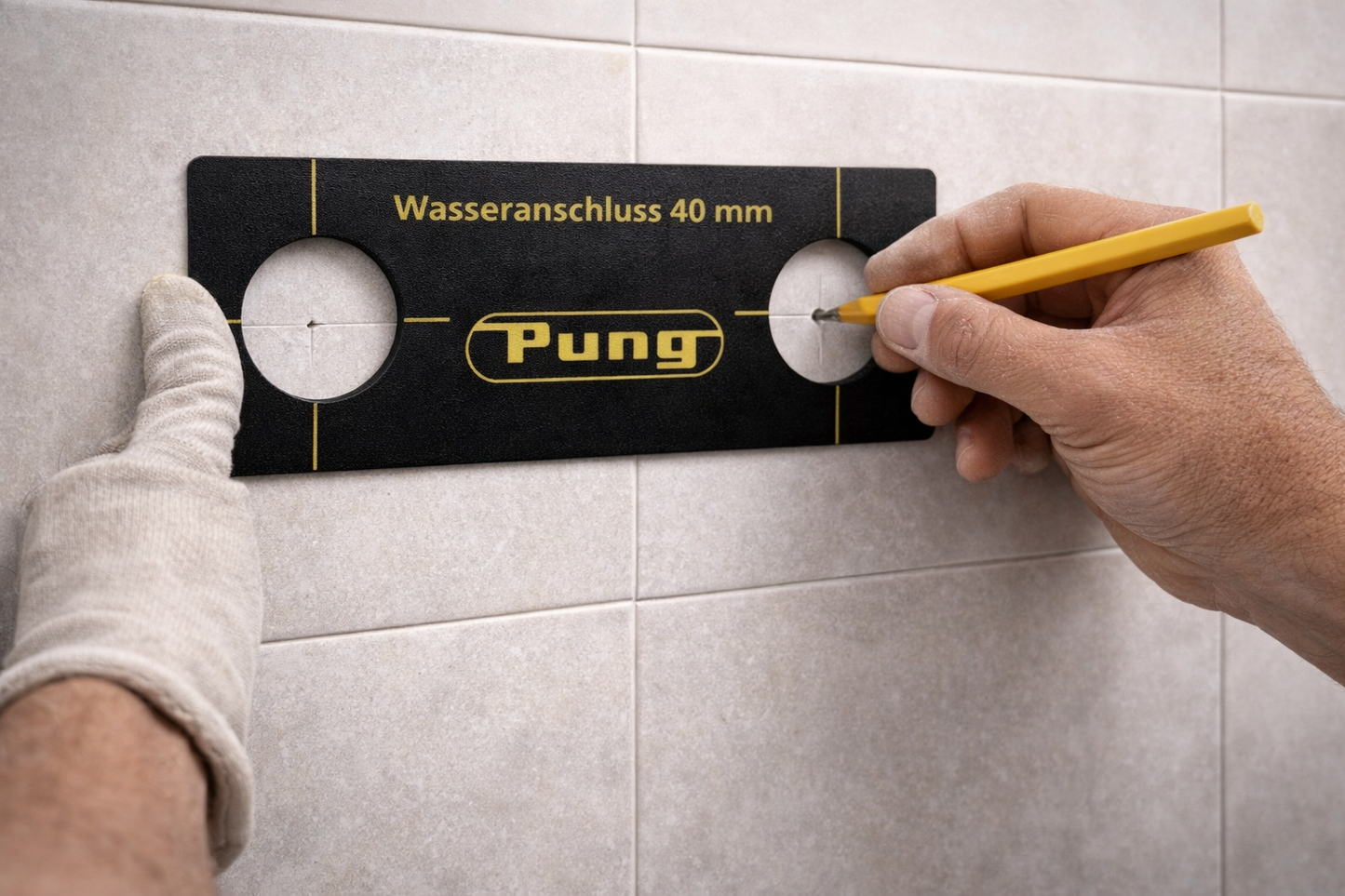 Bohrschablone für Wasseranschlüsse 40 mm | Sanitär Montagehilfe für Fliesen & Trockenbau | Exakte Ausrichtung | PETG schwarz | Pung